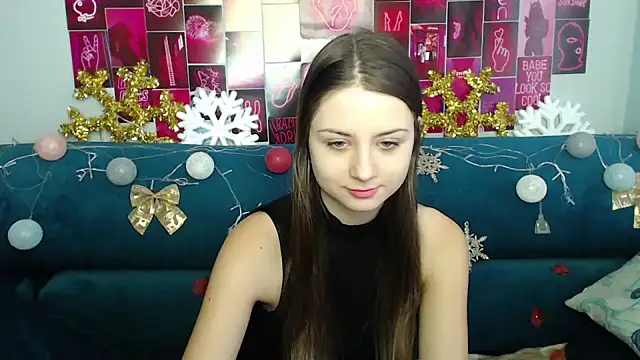 Snapshot of MilanaRoza chatting on 28, 12, 2024 MilanaRoza online show from 28, 12, 2024