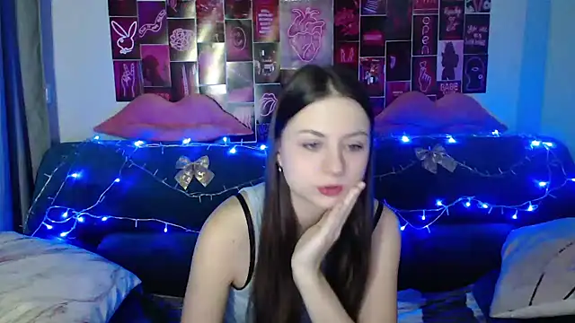 Snapshot of MilanaRoza chatting on 16, 1, 2025 MilanaRoza online show from 16, 1, 2025