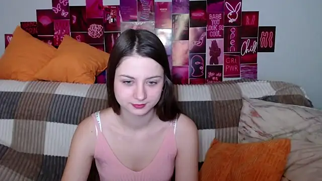 Snapshot of MilanaRoza chatting on 23, 1, 2025 MilanaRoza online show from 23, 1, 2025