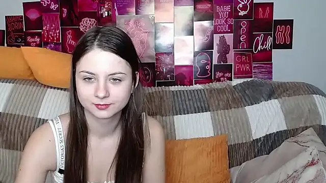 Snapshot of MilanaRoza chatting on 26, 1, 2025 MilanaRoza online show from 26, 1, 2025