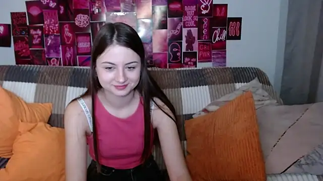 Snapshot of MilanaRoza chatting on 31, 1, 2025 MilanaRoza online show from 31, 1, 2025