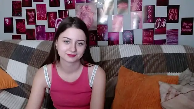 Snapshot of MilanaRoza chatting on 31, 1, 2025 MilanaRoza online show from 31, 1, 2025