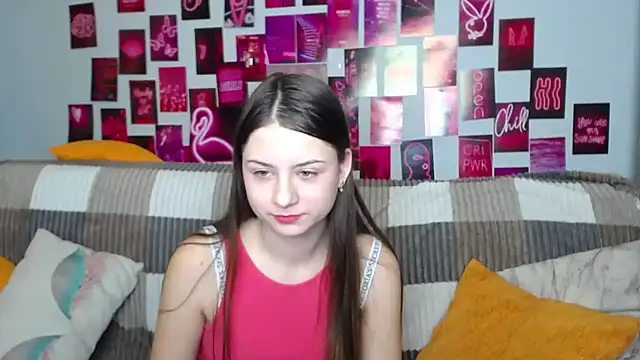 Snapshot of MilanaRoza chatting on 11, 2, 2025 MilanaRoza online show from 11, 2, 2025