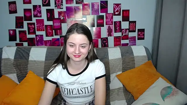 Snapshot of MilanaRoza chatting on 27, 2, 2025 MilanaRoza online show from 27, 2, 2025