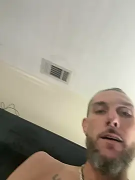 WhiteChocolateSwirlz online show from 5, 3, 2026