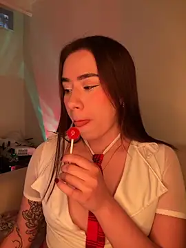 Im Valen Cute online show from 23, 10, 2025