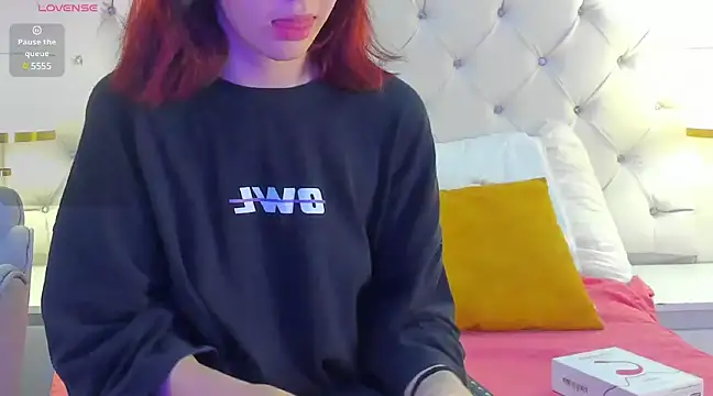 Snapshot of Nastya_Fantasy chatting on 7, 1, 2025 Nastya Fantasy online show from 7, 1, 2025