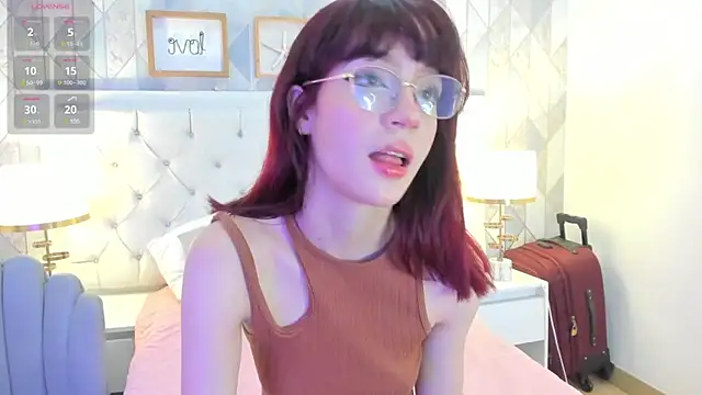 Snapshot of Nastya_Fantasy chatting on 17, 2, 2025 Nastya Fantasy online show from 17, 2, 2025