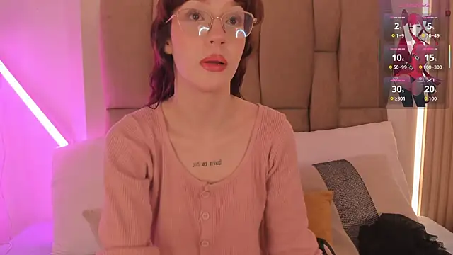 Snapshot of Nastya_Fantasy chatting on 13, 10, 2025 Nastya Fantasy online show from 13, 10, 2025