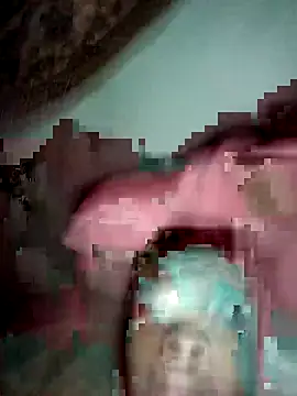 Snapshot of SetsoMotswiri chatting on 4, 10, 2025 SetsoMotswiri online show from 4, 10, 2025