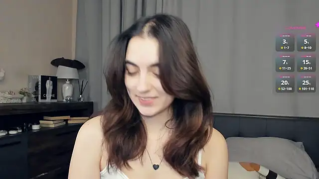 Snapshot of DracosMoon chatting on 24, 10, 2025 DracosMoon online show from 24, 10, 2025