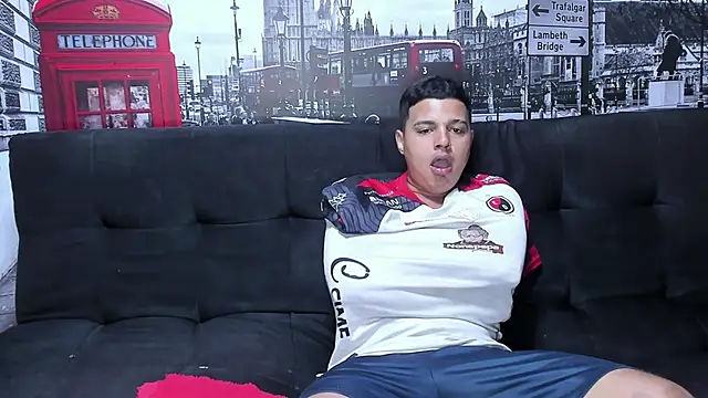 threesome sexy hot online show from 3, 1, 2025