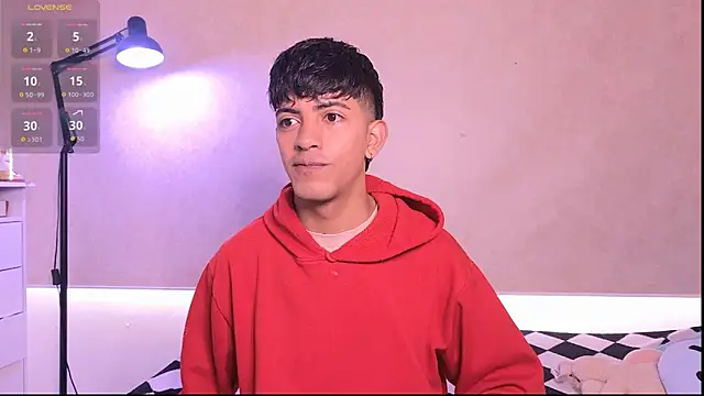 teobowny  online show from 4, 3, 2026