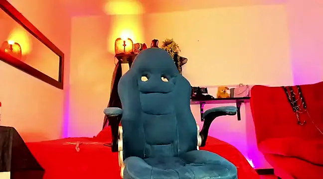 mariana fadulf  online show from 2, 2, 2025