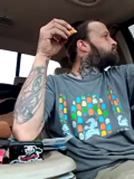 Whipit323 online show from 24, 2, 2026