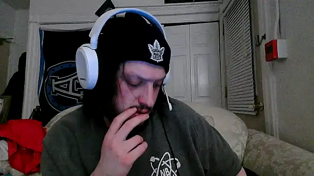 Marksoyer online show from 22, 2, 2025