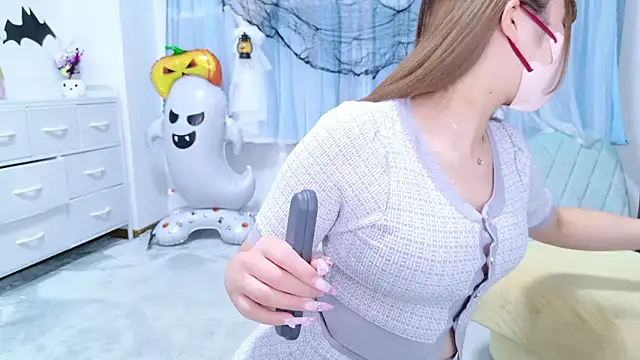 Snapshot of MAIKA_pyon chatting on 26, 10, 2025 MAIKA pyon online show from 26, 10, 2025