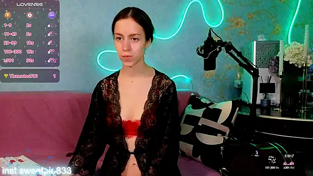 Anal Girl  online show from 8, 12, 2024