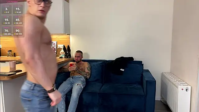 Snapshot of Alex_xxx chatting on 18, 12, 2025 Alex xxx online show from 18, 12, 2025