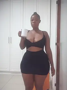 Luciouslips00 online show from 12, 12, 2024
