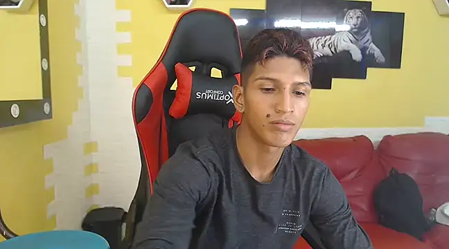 mau elixxx online show from 30, 12, 2024