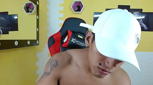 mau elixxx online show from 18, 1, 2025