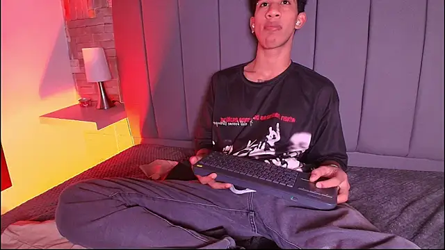 Snapshot of hares_mds chatting on 6, 3, 2026 hares mds online show from 6, 3, 2026