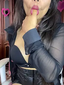 Jade Zephyra online show from 5, 3, 2026