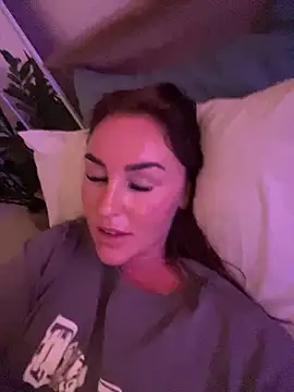 Snapshot of Ellieprincess chatting on 8, 12, 2024 Ellieprincess online show from 8, 12, 2024