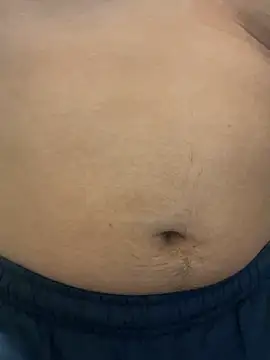 Snapshot of YU-KI00 chatting on 23, 11, 2025 YU-KI00 online show from 23, 11, 2025