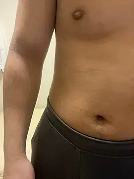 YU-KI00 online show from 17, 12, 2025