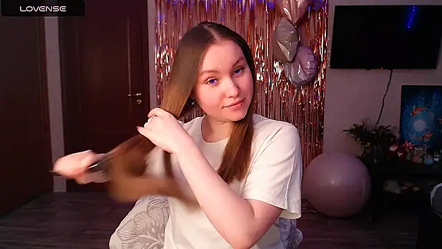 janeBlossom  online show from 10, 2, 2025