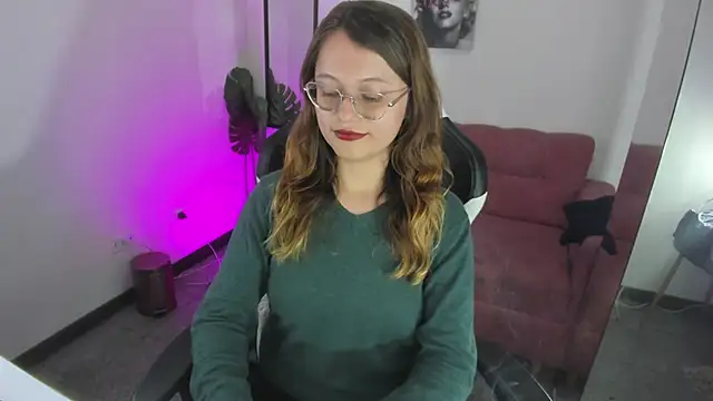 Snapshot of blackberrys_ chatting on 17, 12, 2025 blackberrys online show from 17, 12, 2025