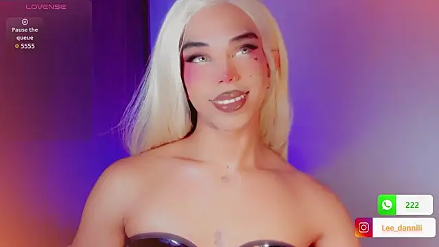 Snapshot of DanniLee_ chatting on 15, 2, 2026 DanniLee online show from 15, 2, 2026