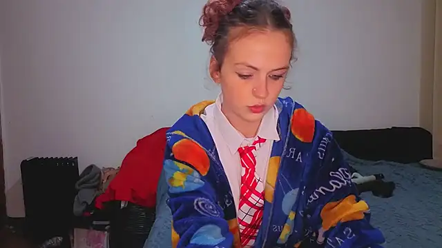 ENGLISHEMILY 69 online show from 14, 1, 2026