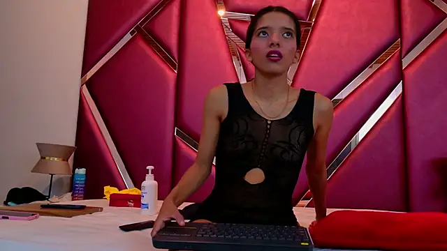 Snapshot of RebecaRelish chatting on 7, 2, 2025 RebecaRelish online show from 7, 2, 2025