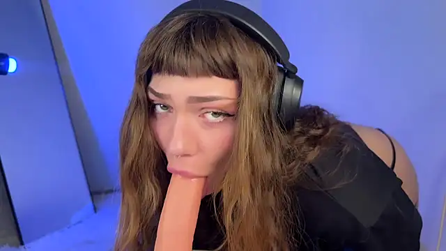 Snapshot of PaulaPratt chatting on 10, 3, 2025 PaulaPratt online show from 10, 3, 2025