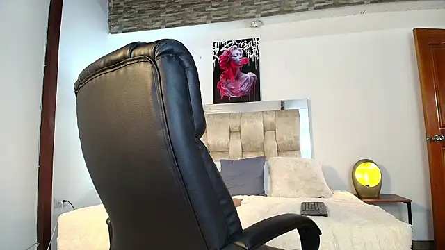 dakota Robbins  online show from 29, 12, 2024