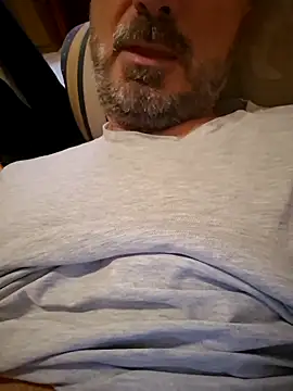 Snapshot of 1talianBeutifulCock chatting on 29, 10, 2025 1talianBeutifulCock online show from 29, 10, 2025