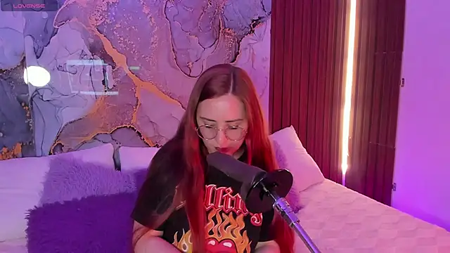 centaurigirl online show from 14, 1, 2026