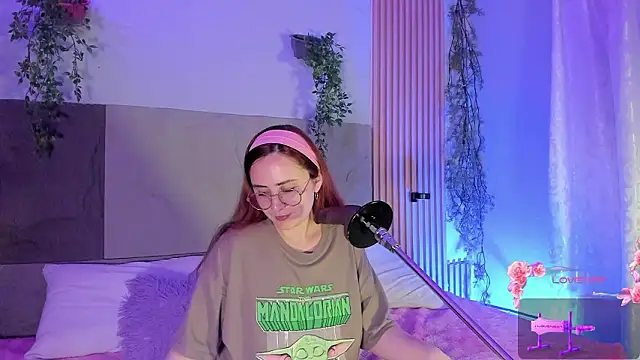 centaurigirl online show from 11, 2, 2026