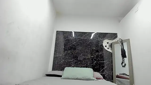 Snapshot of ada-brooke chatting on 21, 11, 2025 ada-brooke online show from 21, 11, 2025