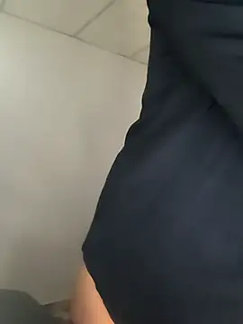 Snapshot of Amaliu_ chatting on 21, 10, 2025 Amaliu online show from 21, 10, 2025