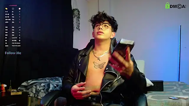 LyleBennett  online show from 3, 11, 2025