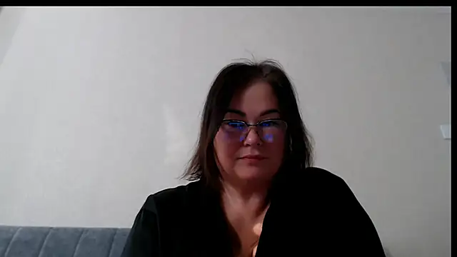 Nora Star online show from 4, 3, 2026