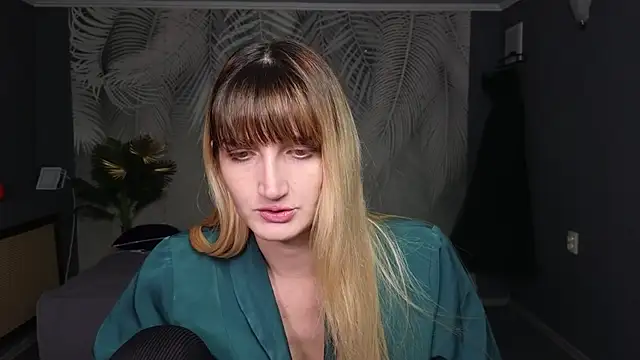 Nika Kitten online show from 2, 12, 2025