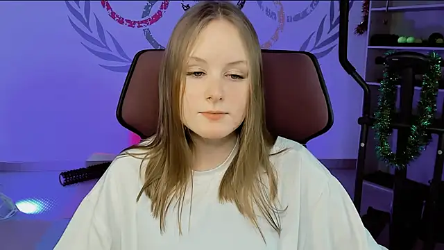 VivienLeeigh online show from 31, 12, 2024