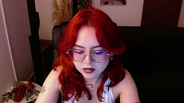 crimson tati  online show from 22, 3, 2025