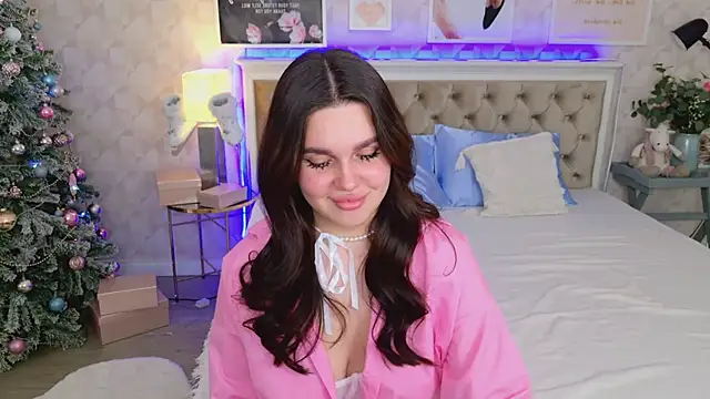 RihannaRose online show from 23, 12, 2024