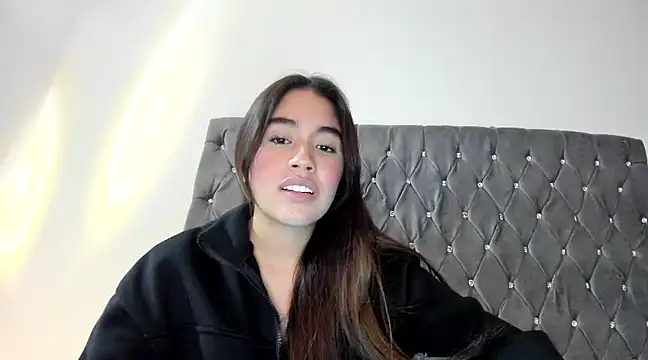 AriaMontgomery online show from 23, 1, 2025